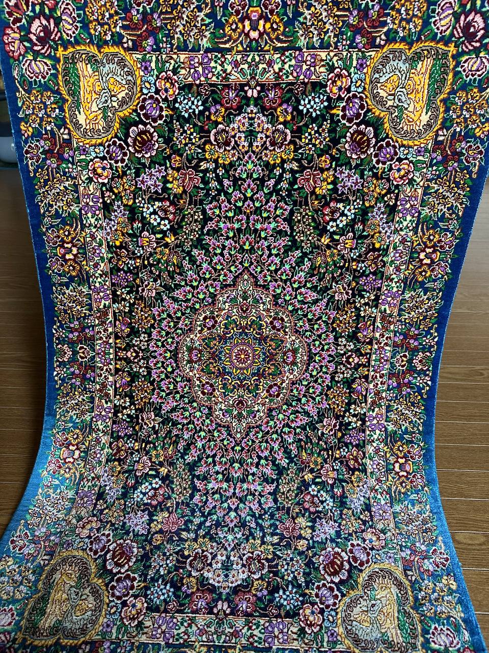 クム産シルクカーペット (90×60cm) MUSAVI工房
