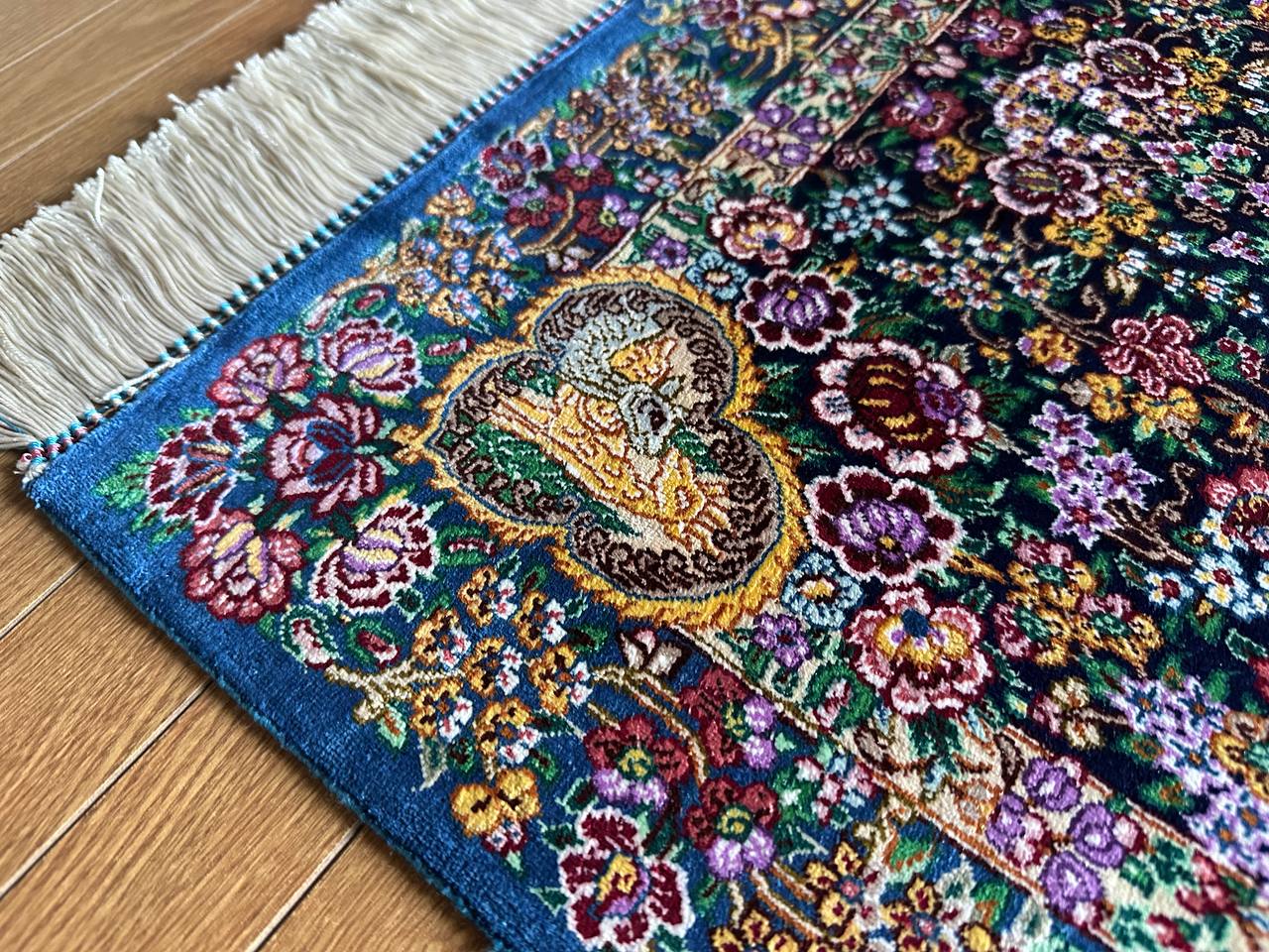 クム産シルクカーペット (90×60cm) MUSAVI工房
