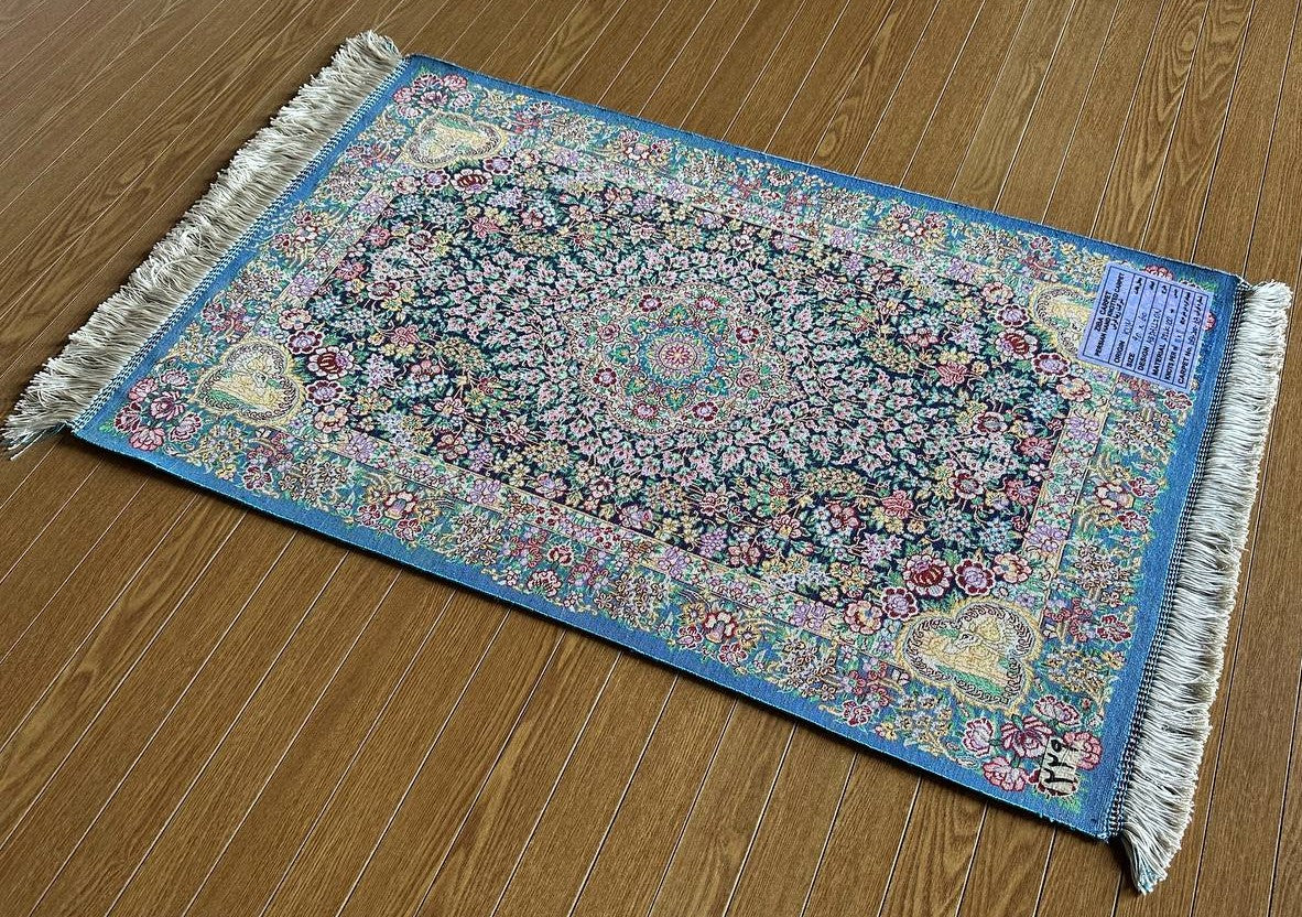 クム産シルクカーペット (90×60cm) MUSAVI工房