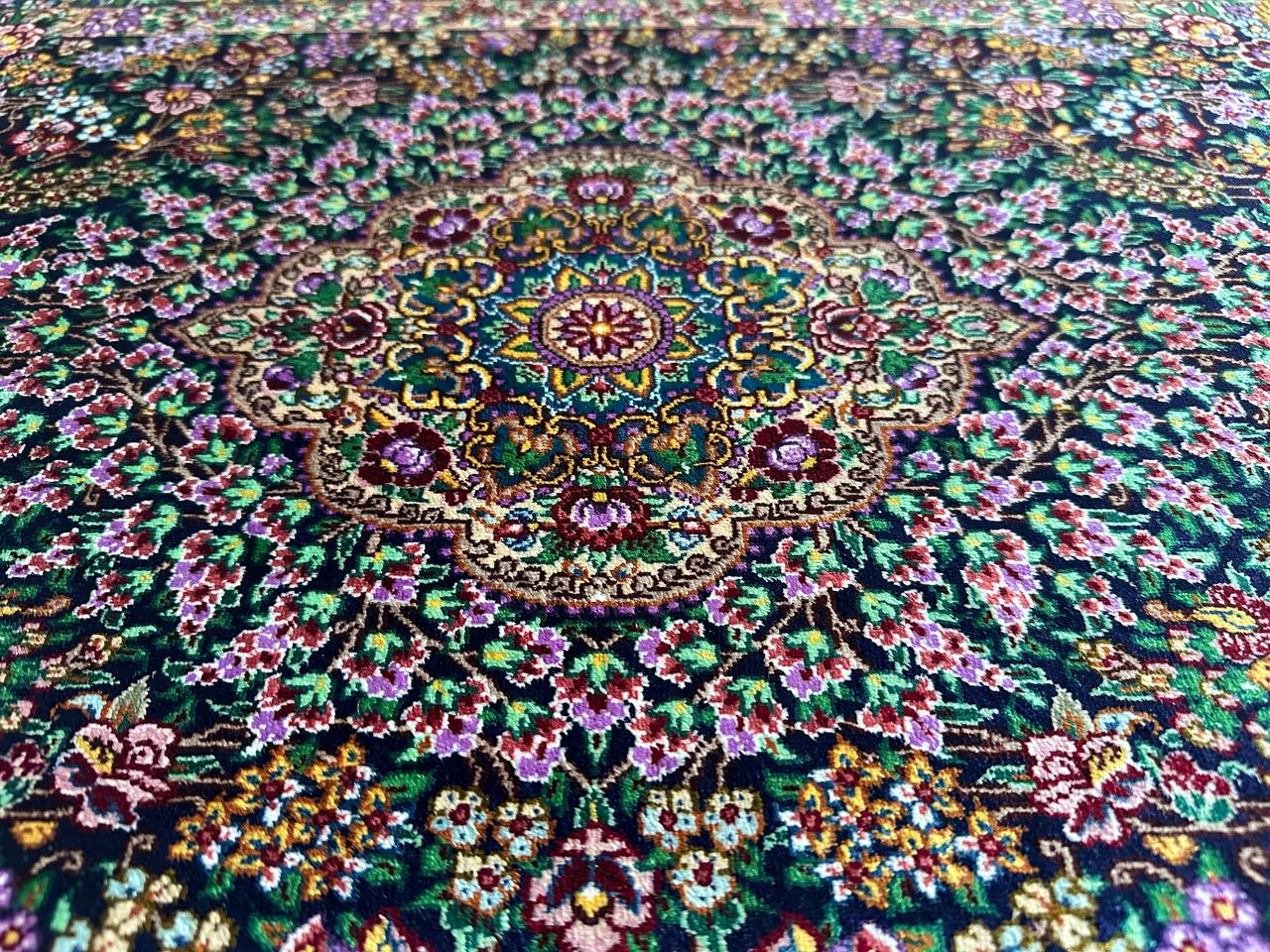 クム産シルクカーペット (90×60cm) MUSAVI工房