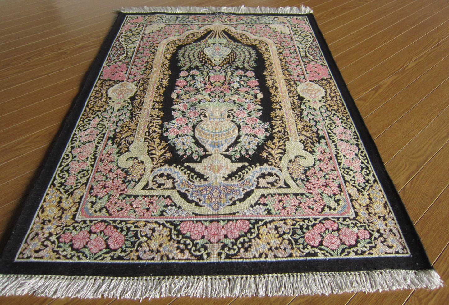 クム産シルクカーペット (90×60cm) SADEGHZADE工房