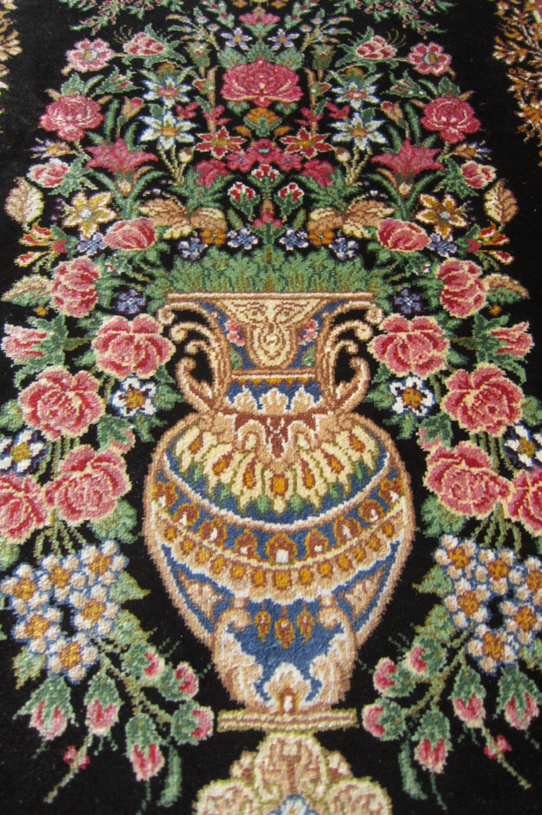 クム産シルクカーペット (90×60cm) SADEGHZADE工房
