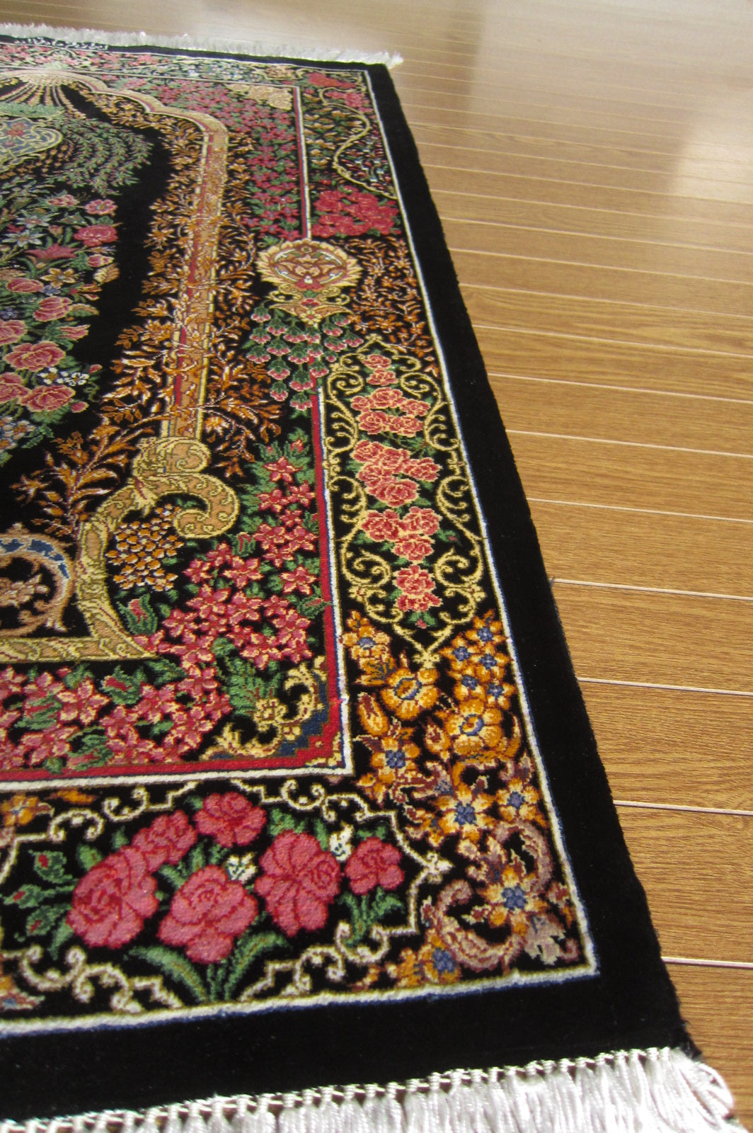 クム産シルクカーペット (90×60cm) SADEGHZADE工房