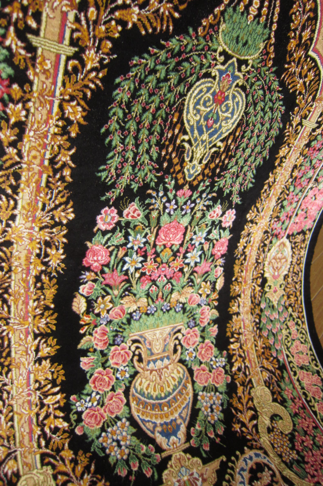 クム産シルクカーペット (90×60cm) SADEGHZADE工房