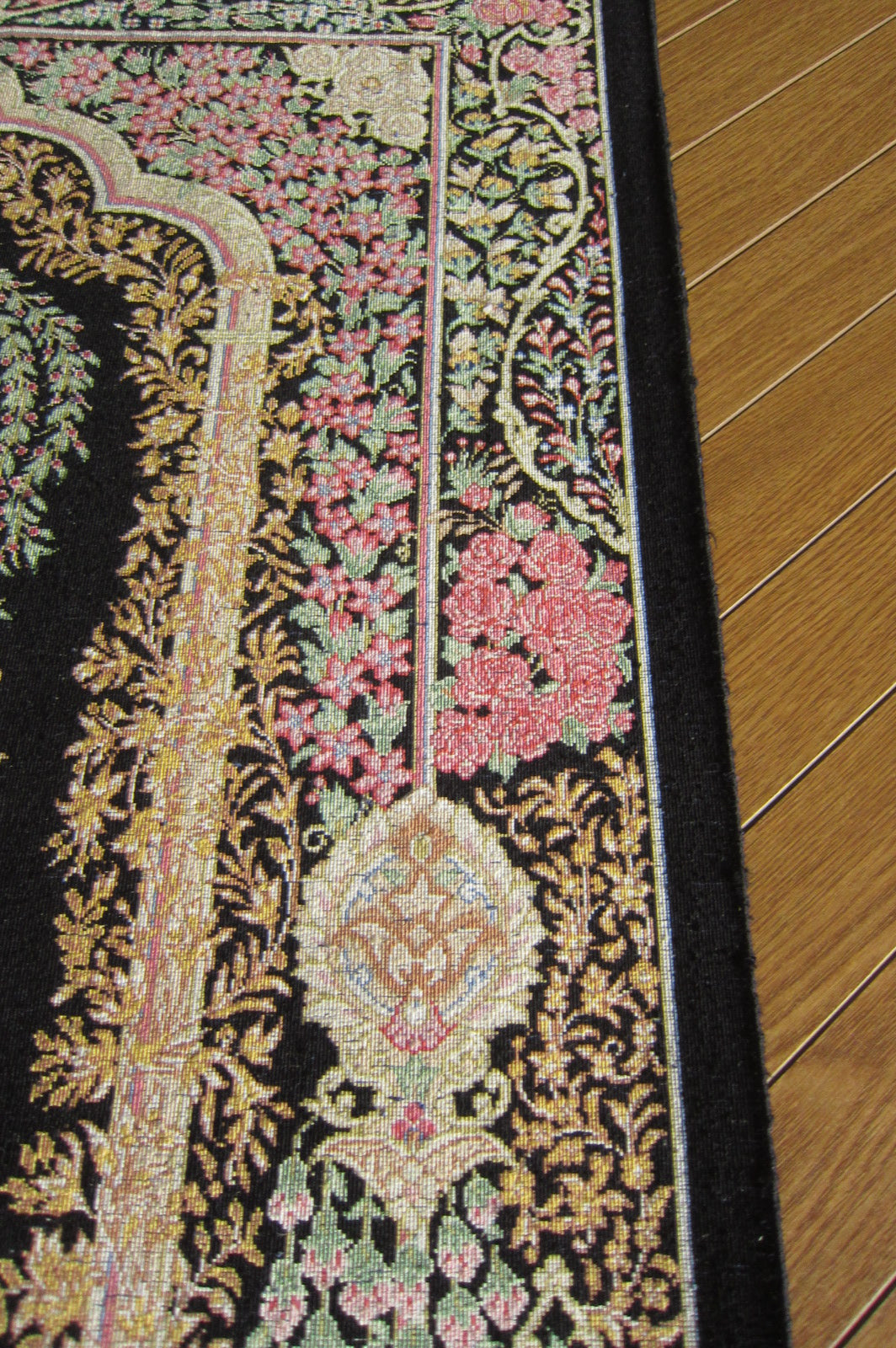 クム産シルクカーペット (90×60cm) SADEGHZADE工房