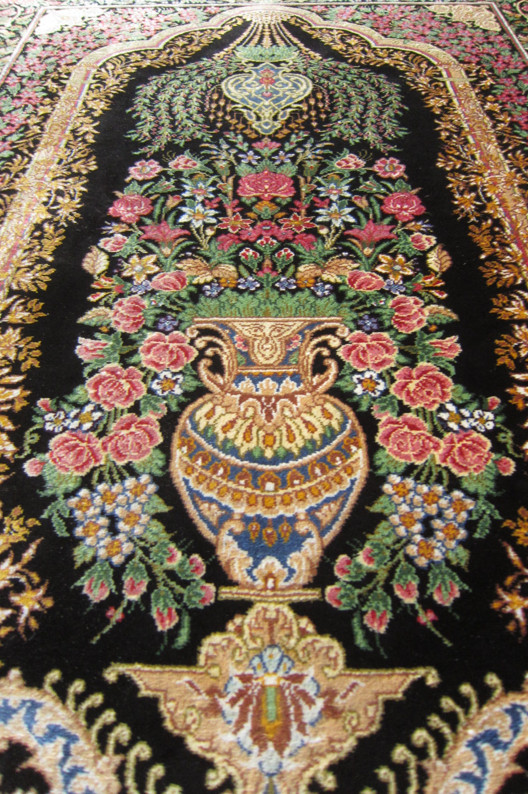 クム産シルクカーペット (90×60cm) SADEGHZADE工房