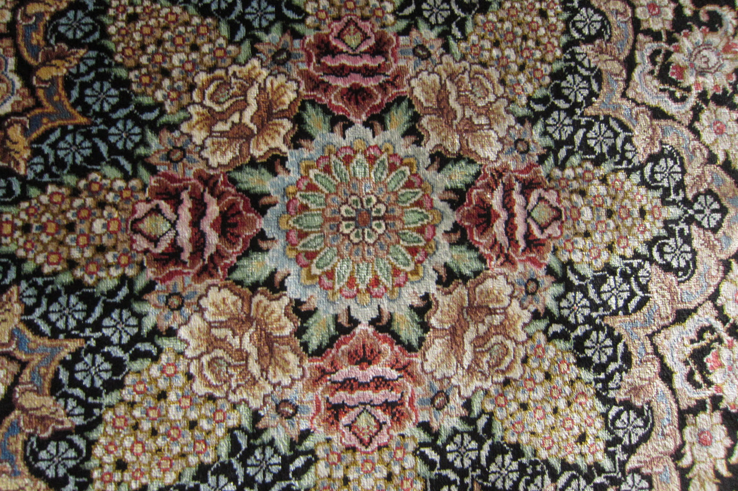 クム産 SARAIAN シルクカーペット (123×80cm)