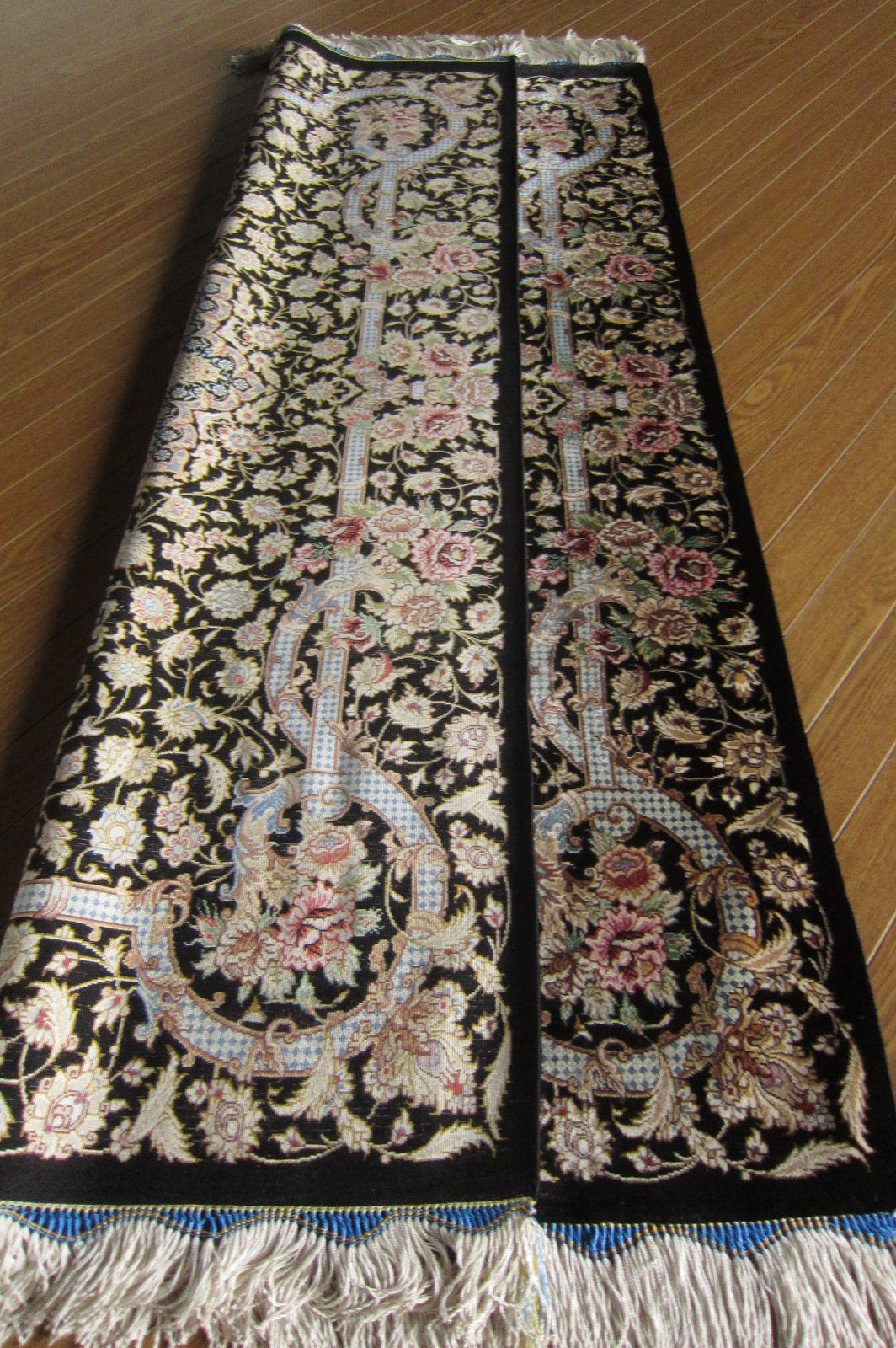 クム産 SARAIAN シルクカーペット (123×80cm)