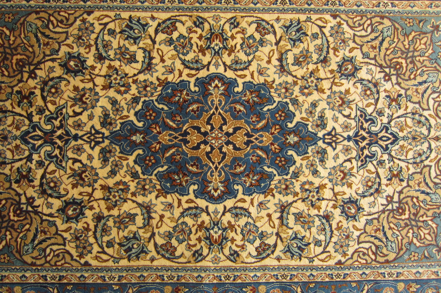 カーシャン産カーペット (230×147cm)
