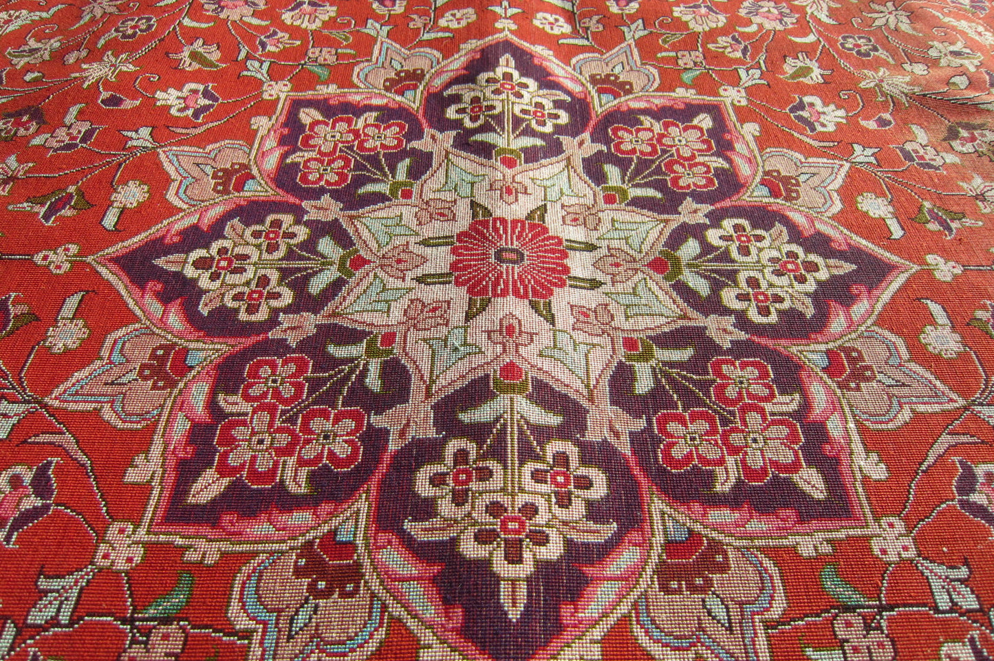 クム産シルクカーペット (194×135cm)