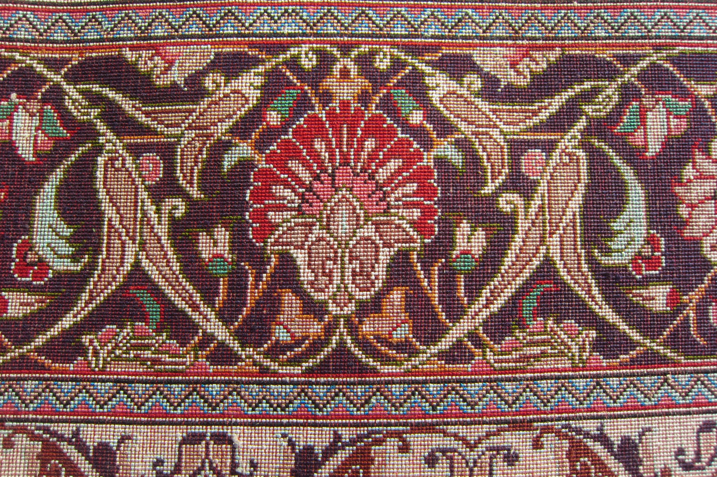 クム産シルクカーペット (194×135cm)