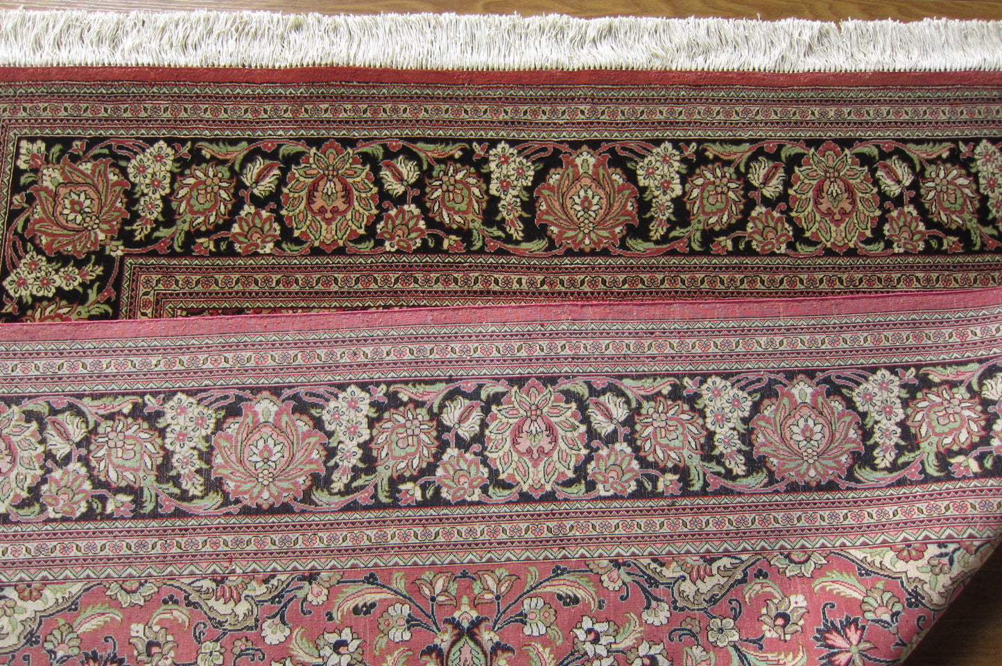 クム産シルクカーペット (213×139cm)