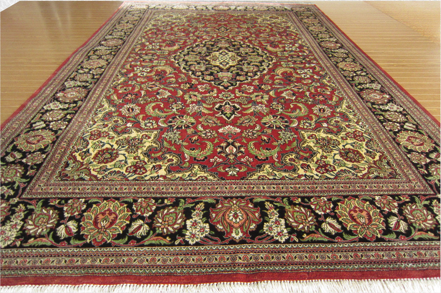 クム産シルクカーペット (213×139cm)