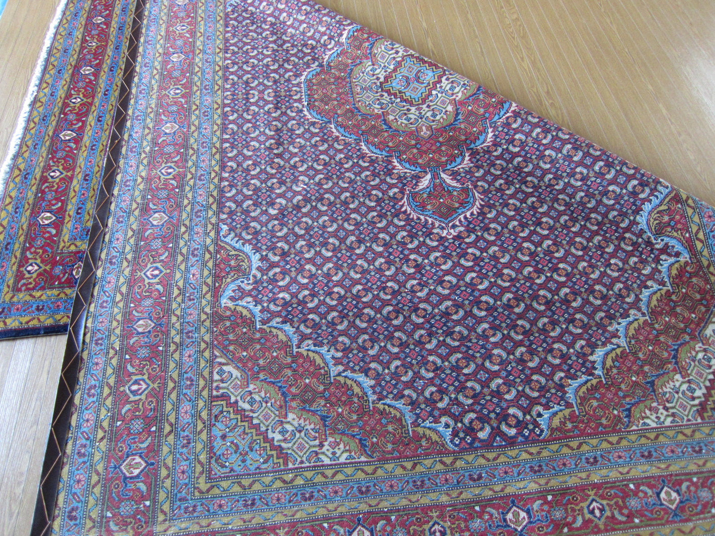 イラン直輸入★アルデビル産ペルシャ絨毯・カーペット