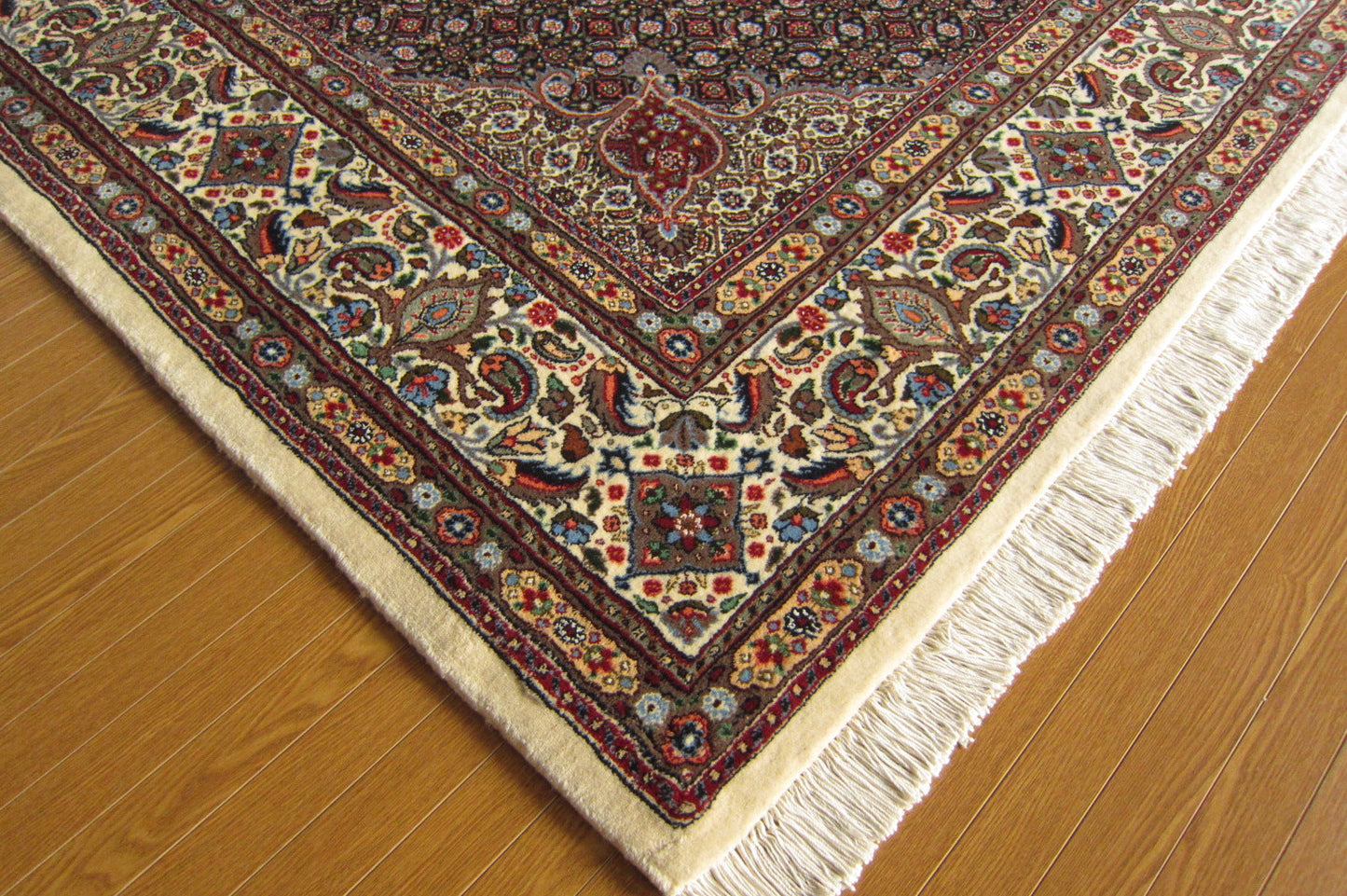 イラン直輸入★ムード産ペルシャ絨毯・カーペット