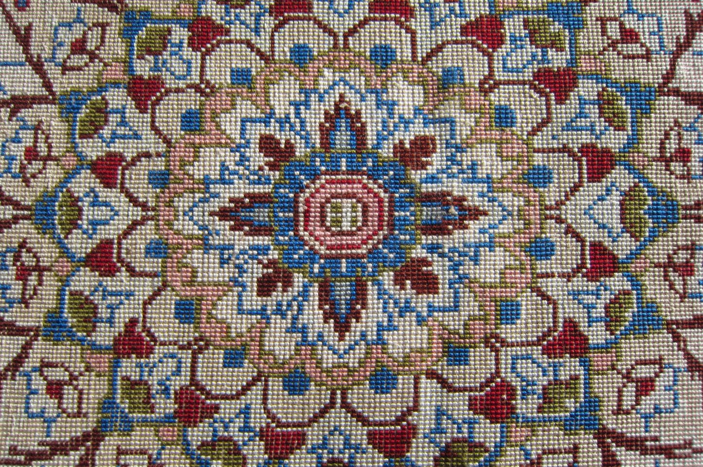 カーシャン産カーペット (116×77cm)