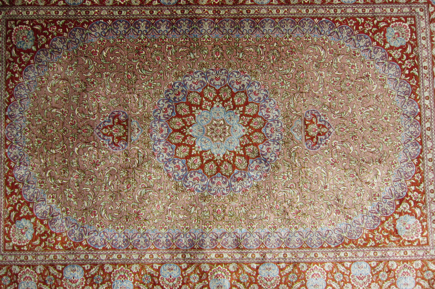 クム産シルクカーペット (152×100cm)