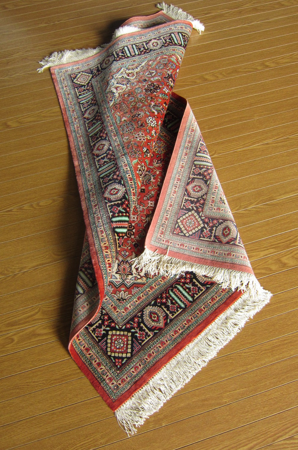 クム産シルクカーペット (125×78cm)