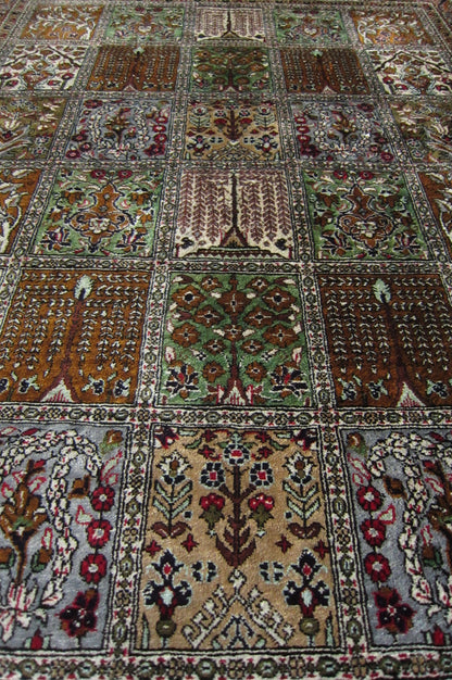 クム産シルクカーペット (115×78cm)