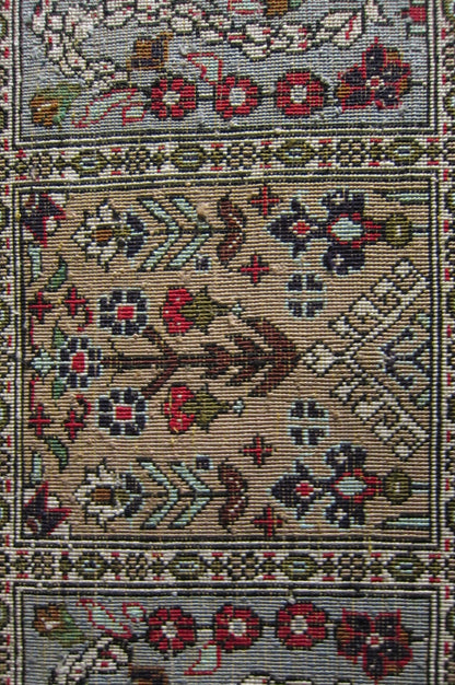 クム産シルクカーペット (115×78cm)