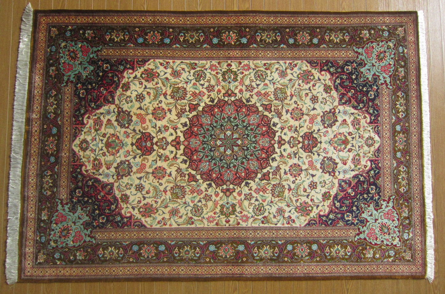 クム産シルクカーペット (150×100cm)