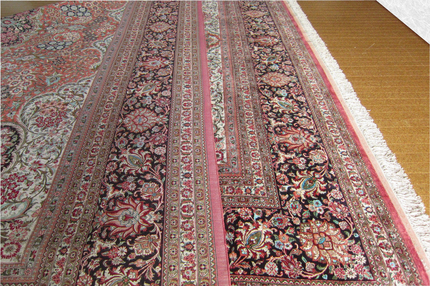 クム産シルクカーペット (406×310cm)
