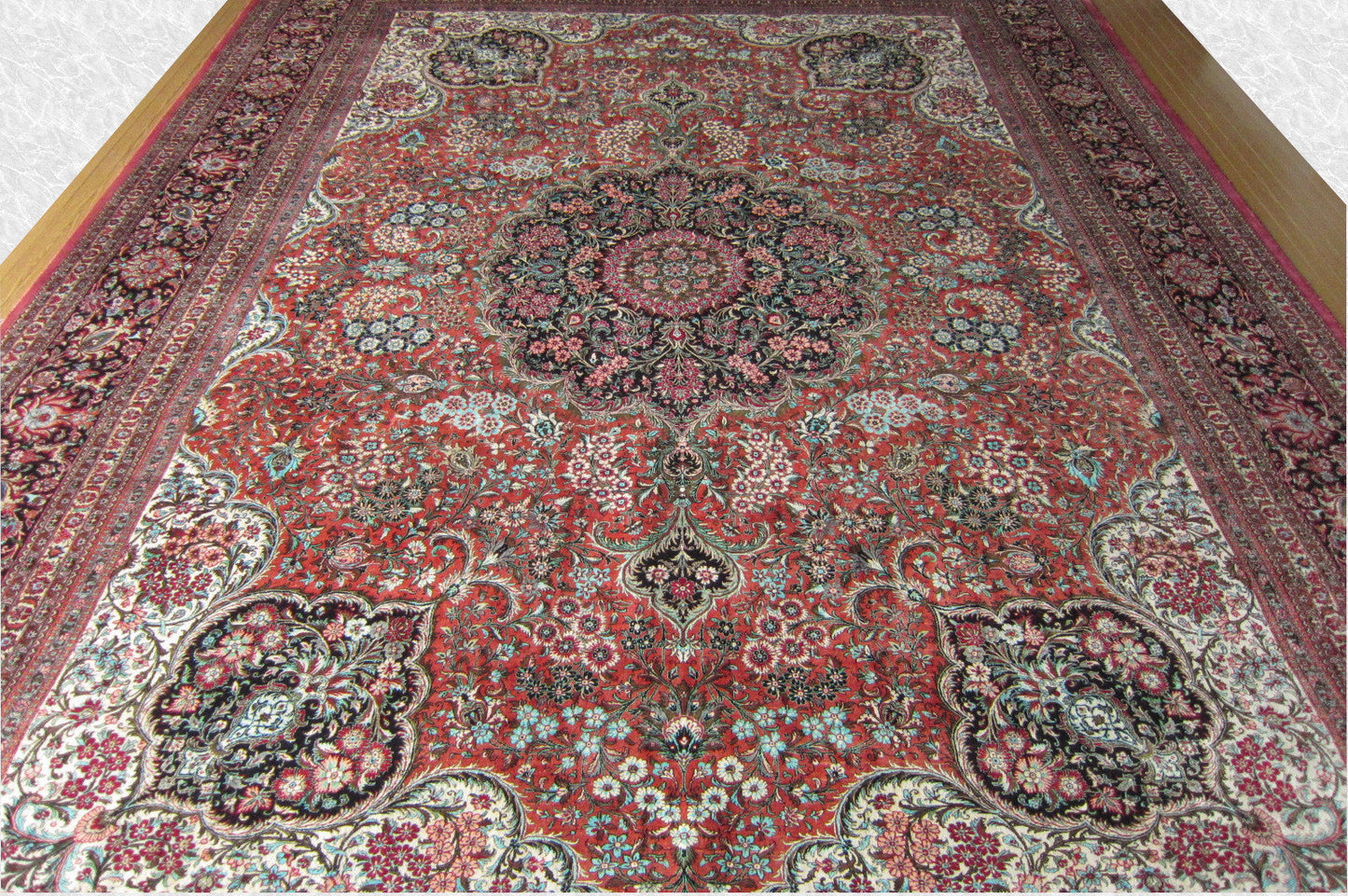 クム産シルクカーペット (406×310cm)