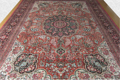 クム産シルクカーペット (406×310cm)