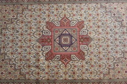 クム産 AHMADI シルクカーペット (196×126cm)