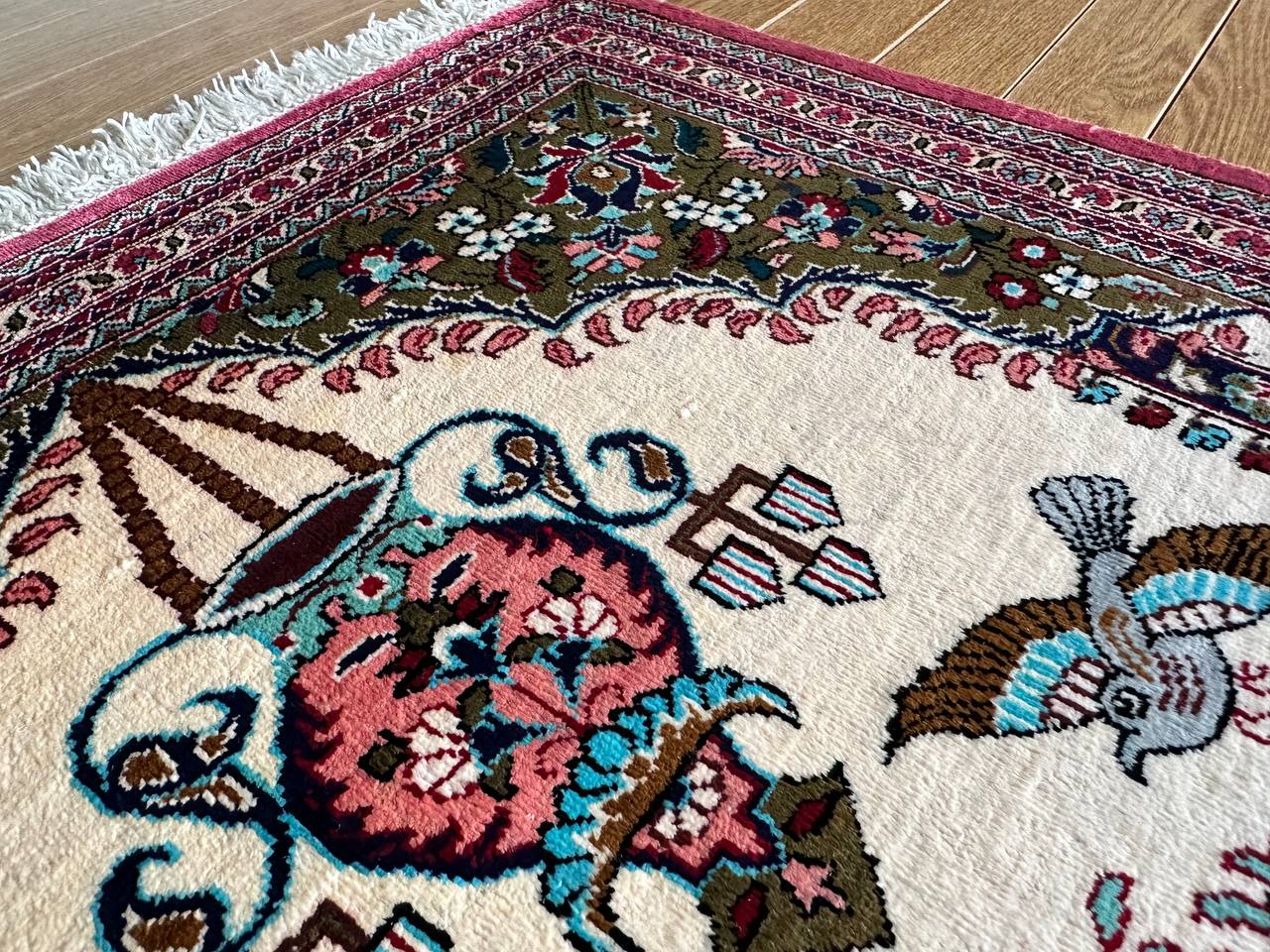 クム産シルクカーペット (75×55cm)