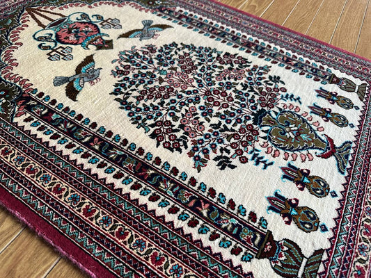 クム産シルクカーペット (75×55cm)