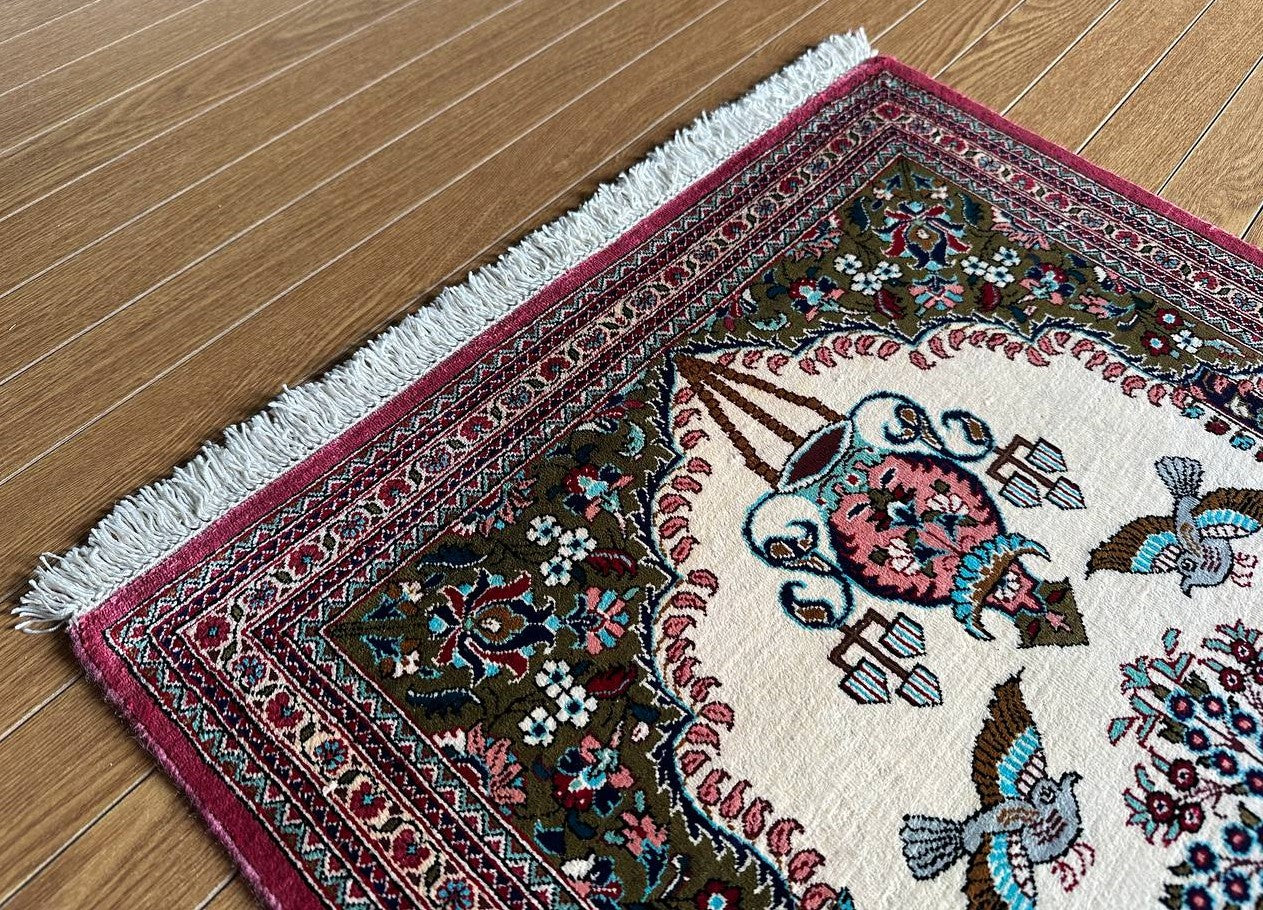 クム産シルクカーペット (75×55cm)