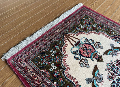クム産シルクカーペット (75×55cm)