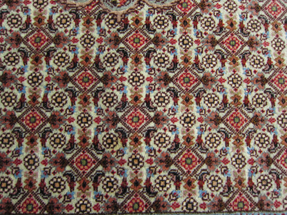 タブリーズ産カーペット (212×155cm)