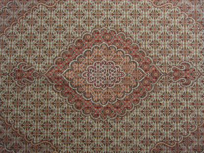 タブリーズ産カーペット (212×155cm)