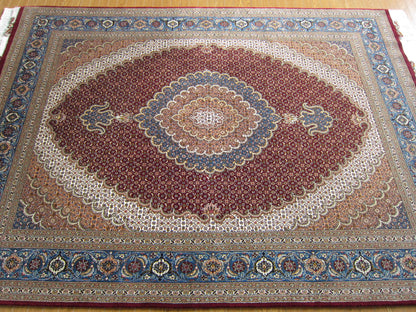 タブリーズ産カーペット (210×150cm)