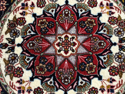 タブリーズ産カーペット (50×50cm)