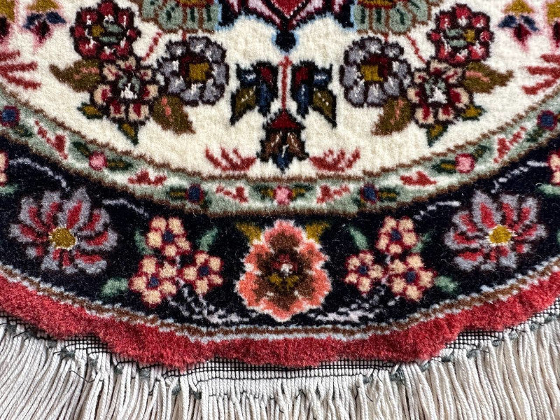 タブリーズ産カーペット (50×50cm)