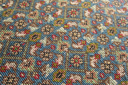 タブリーズ産カーペット (196×151cm)