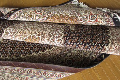 タブリーズ産カーペット (204×150cm)