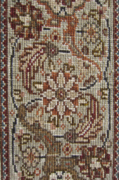 タブリーズ産カーペット (215×150cm)