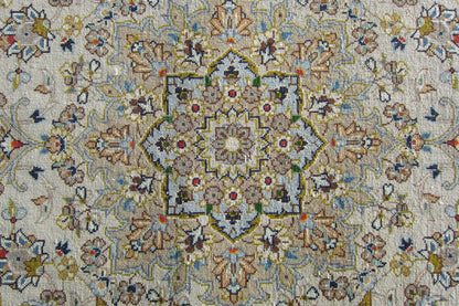 カーシャン産カーペット (163×116cm)